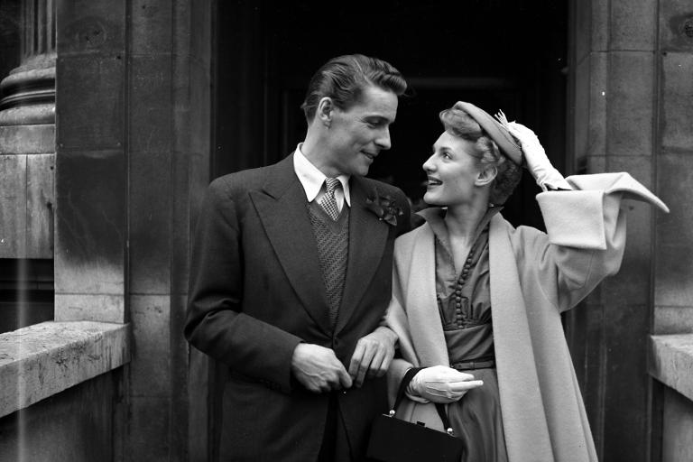 Actress Barbara Murray married actor John Justin 1952